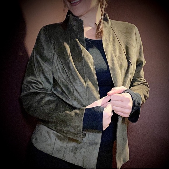 Chico’s reversible suede jacket - Picture 4 of 14